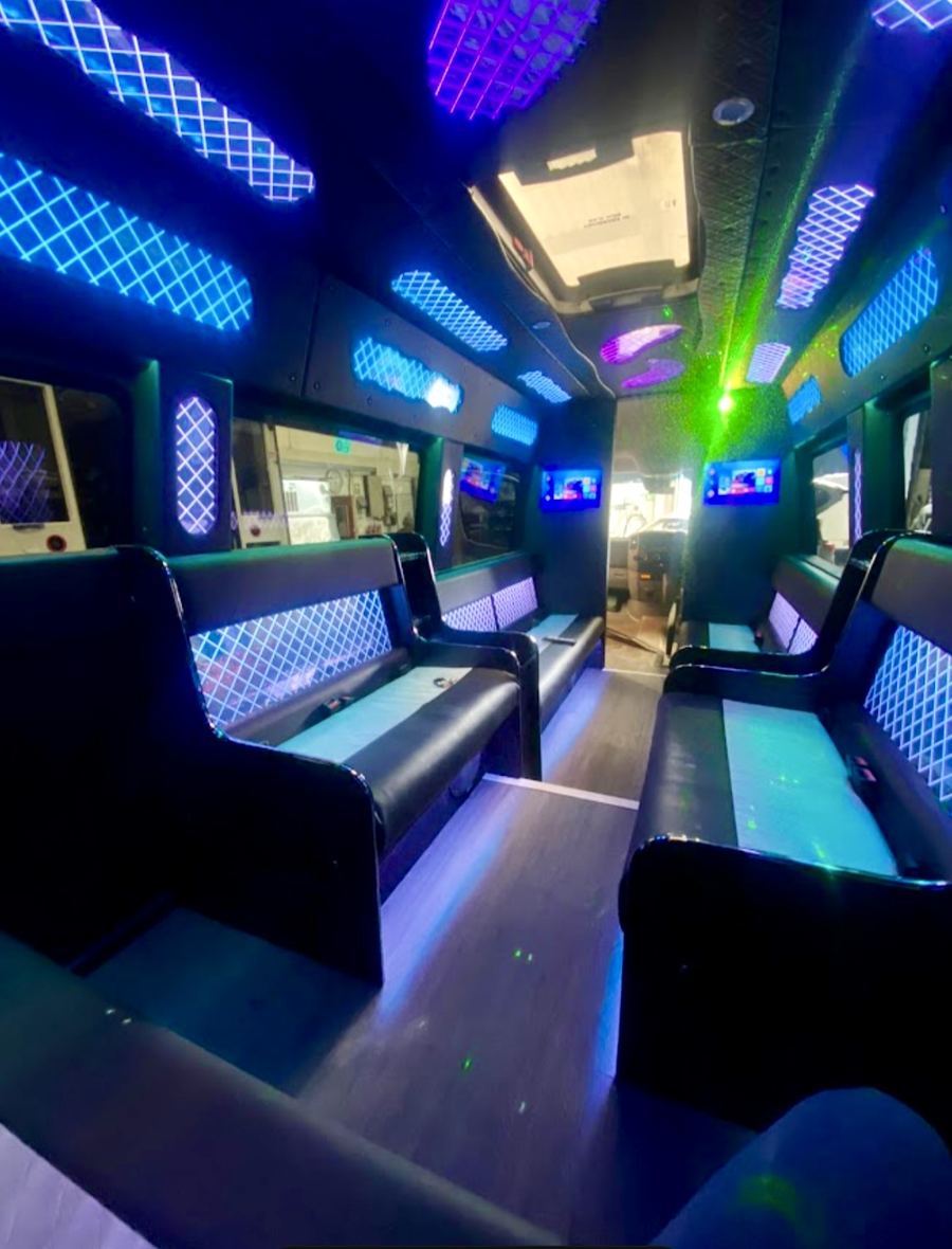 Party Bus 16 Bedford